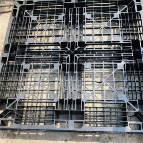 Pallet nhựa 110x110x120